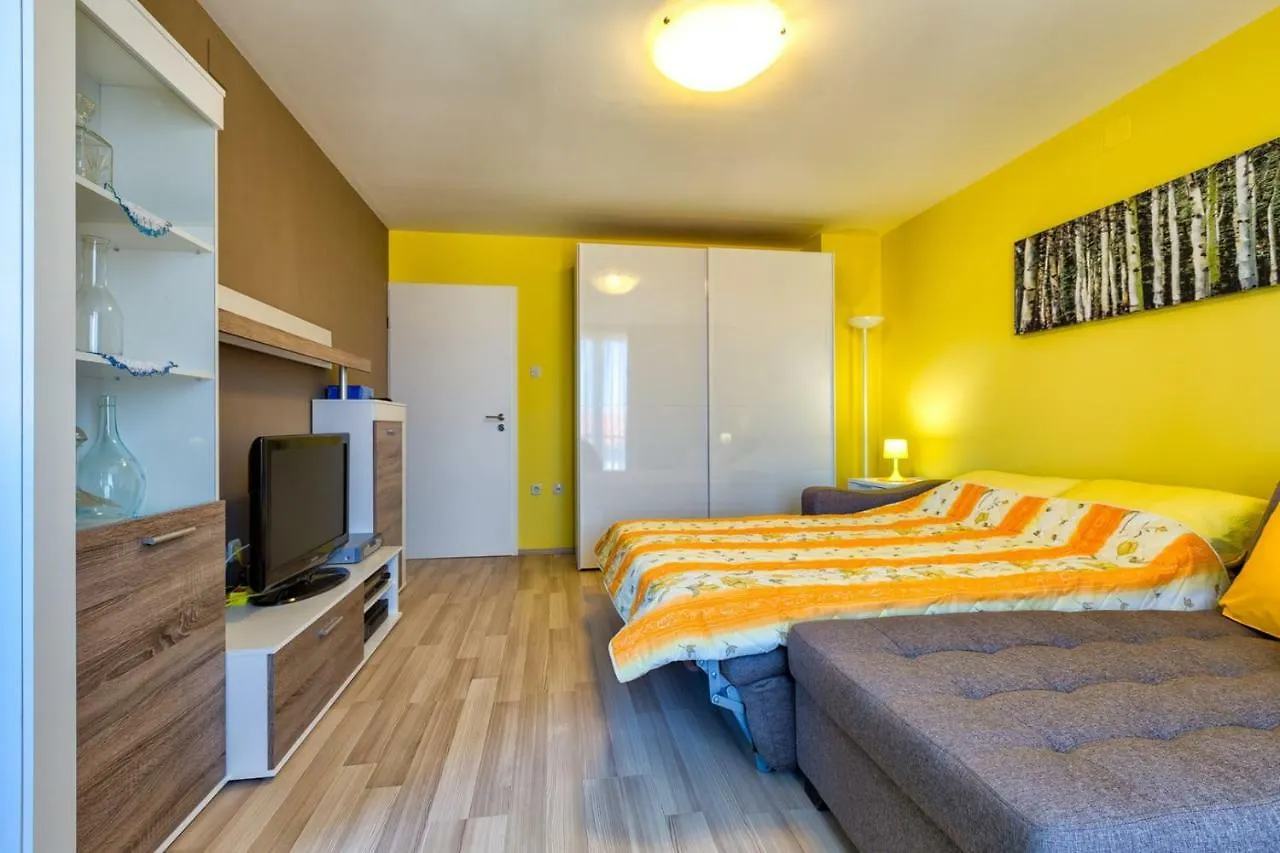 *** Guest house Apartments Ema, Mali Losinj Croatia